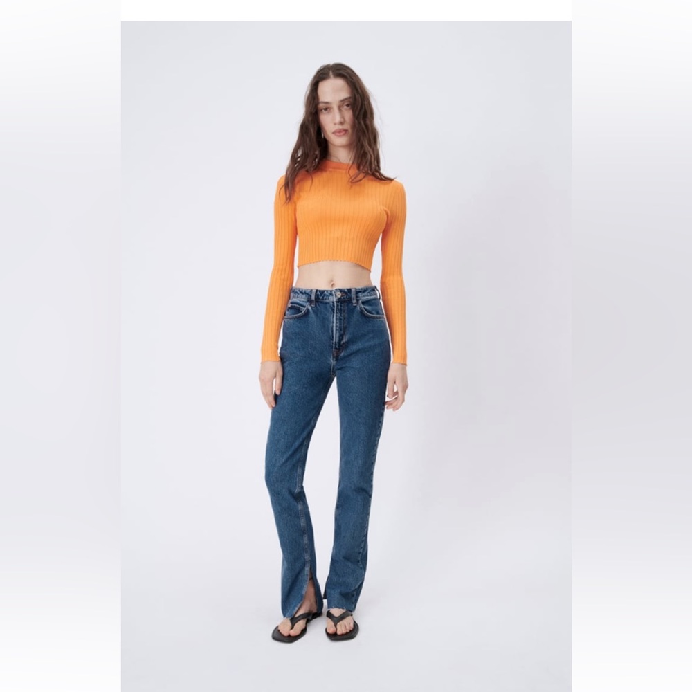 NEW no tags. Slim flared Slitted high rise Jeans-I never wore